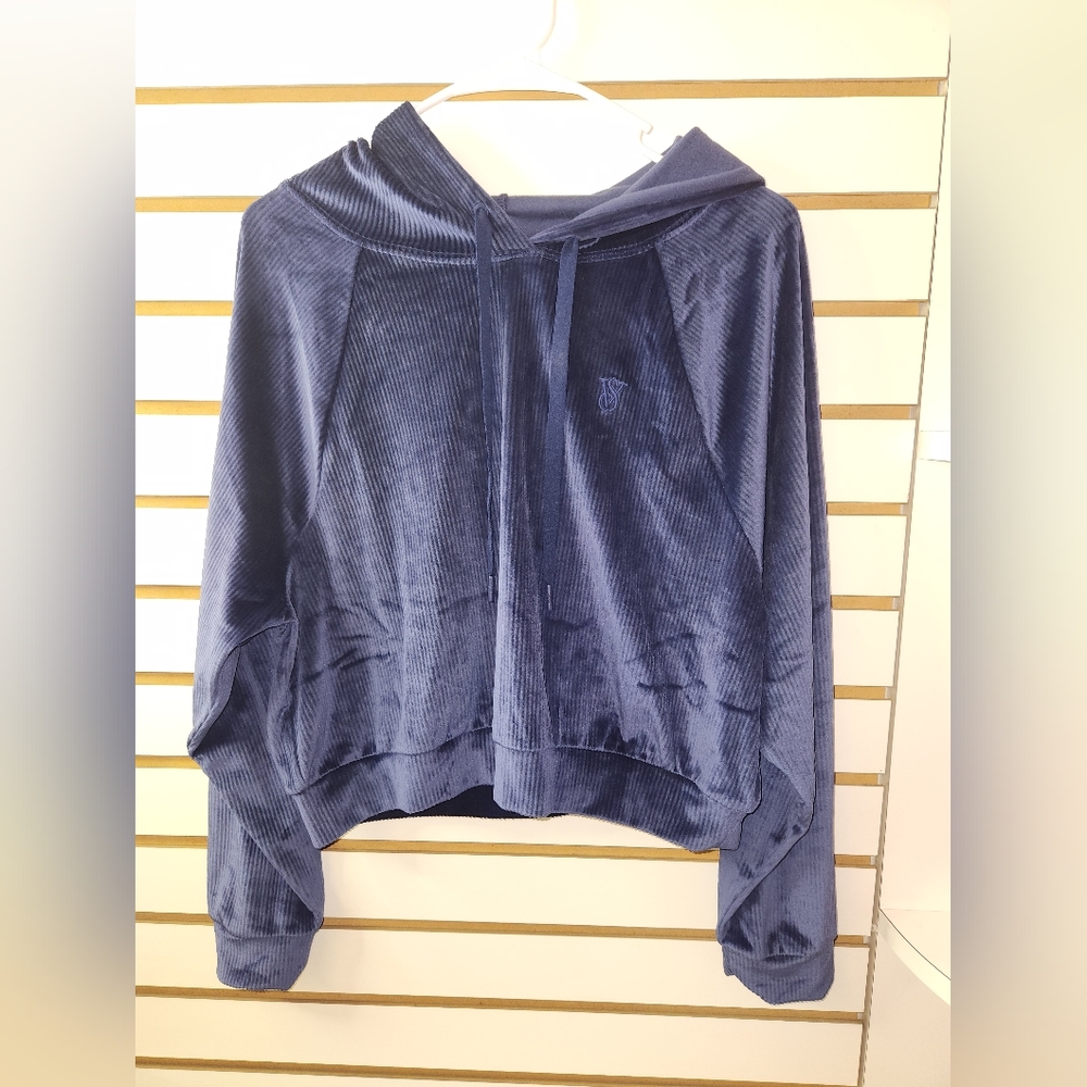 Victoria Secret Cropped Hoodie Medium